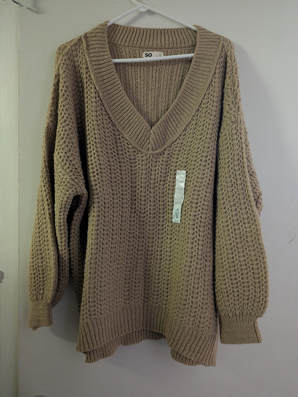 SO Women's V-Neck Chunky Knit Sweater